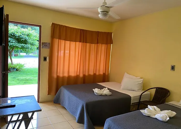 Bed and breakfast Real Alaska Liberia
